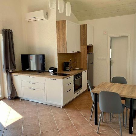 Apartment Josip Вир Екстериор снимка